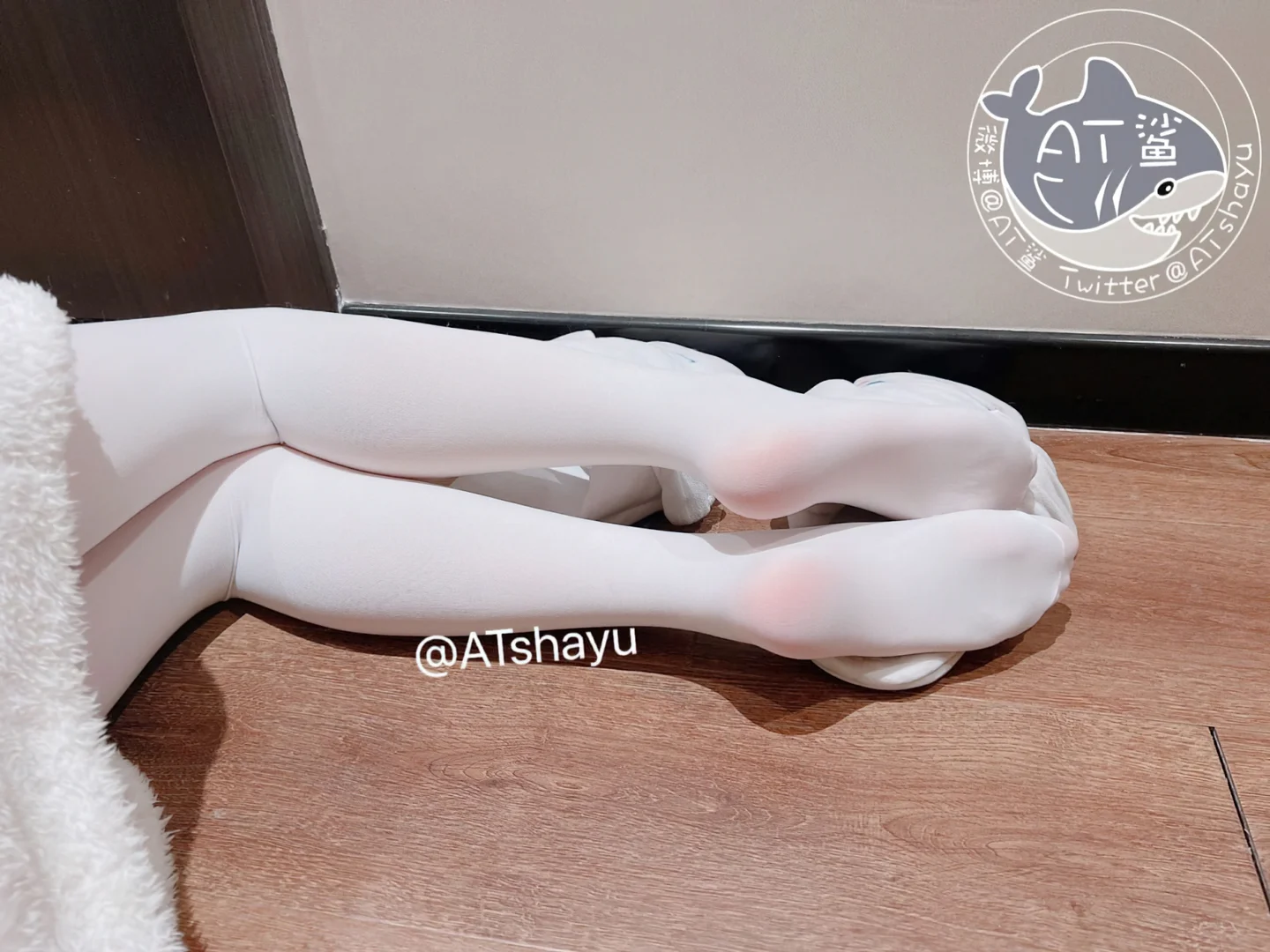 AT鲨 - 雪糕 [30P-44MB] tg@simisebaisi 【丝足阁】008.webp